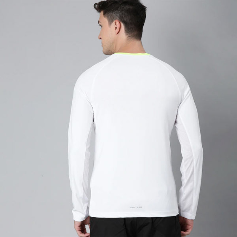 Men White Solid Round Neck T-shirt